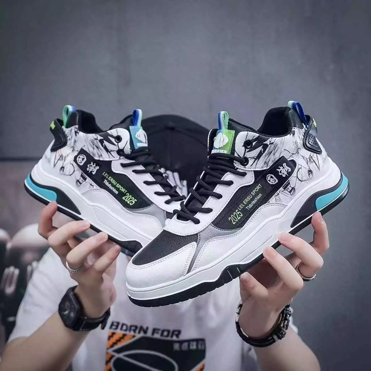 Sepatu Anime Pria Sneakers Motif Kartun Cowok Kece J2029