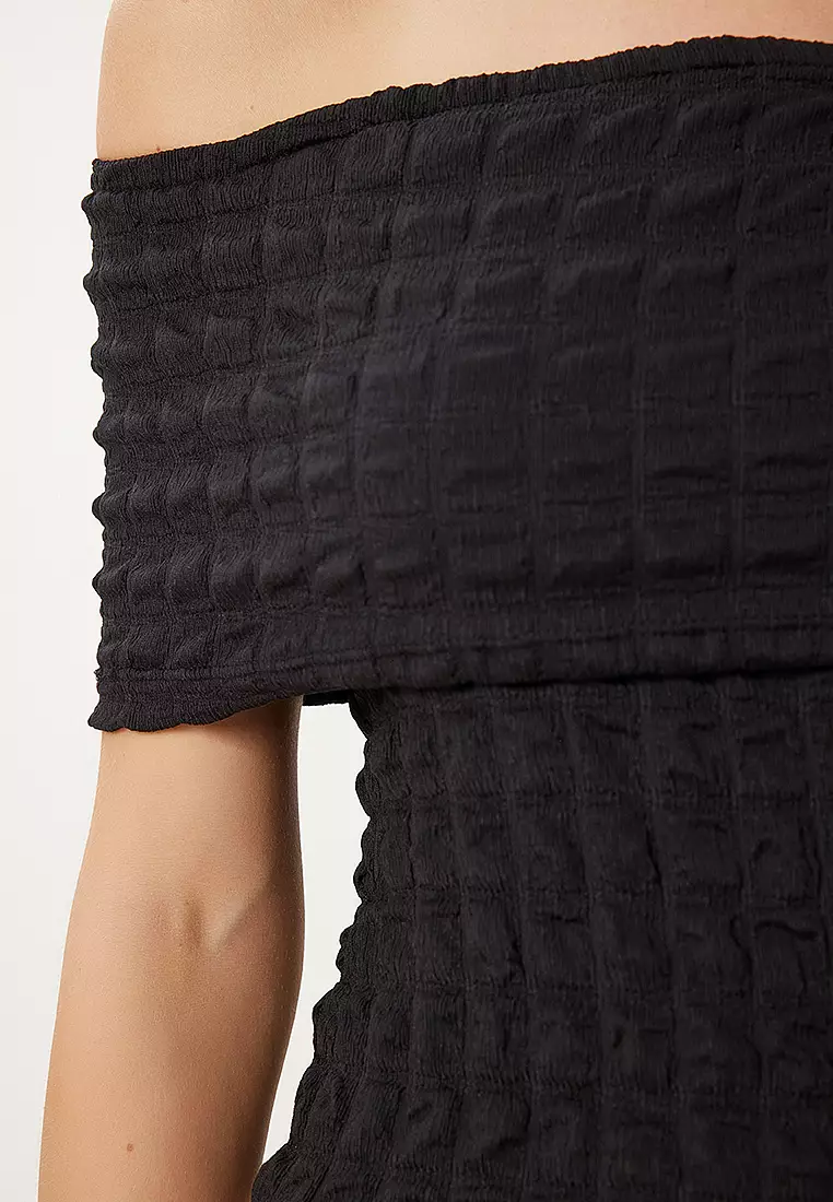 Textured Stretchy Top