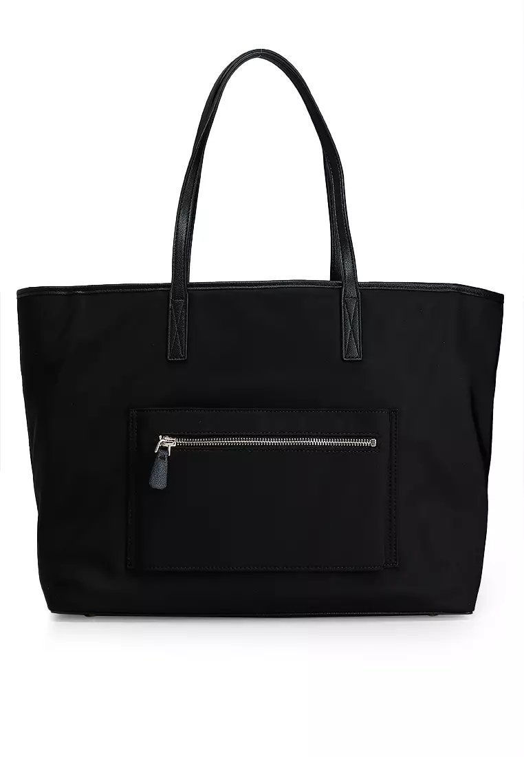 【GUESS】★BRIGITTA かご TOTE BAG ★韓国人気★ポーチ付き★ Brigitta Woven Mini Tote | GUESS