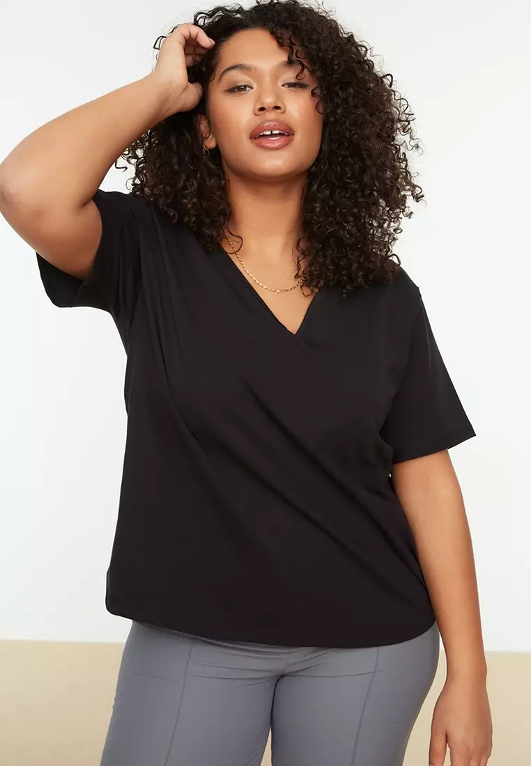 Plus Size Basic V-Neck T-Shirt