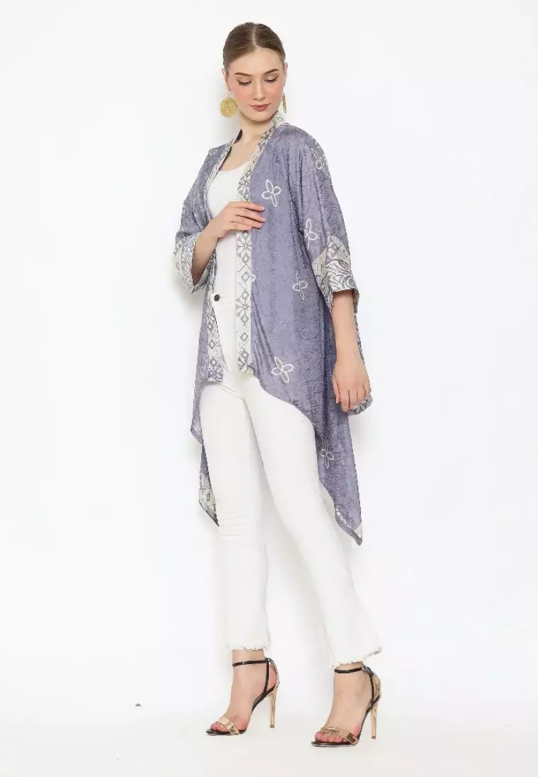 Rinjanie Batik - Bolero Ayam - Bolero Asimetris Biru - Outer Batik Modern - Outer Batik Wanita - Outer batik kekinian - Batik Cap Mix - JMWN - AS