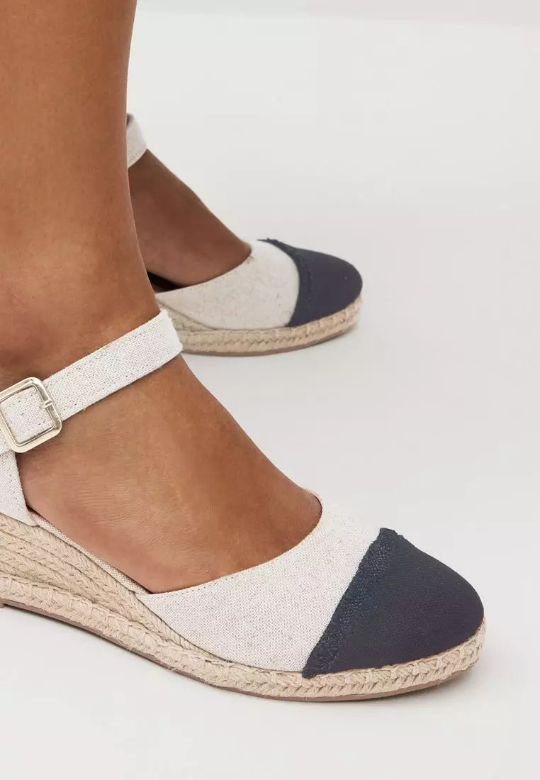 Forever comfort wedges discount