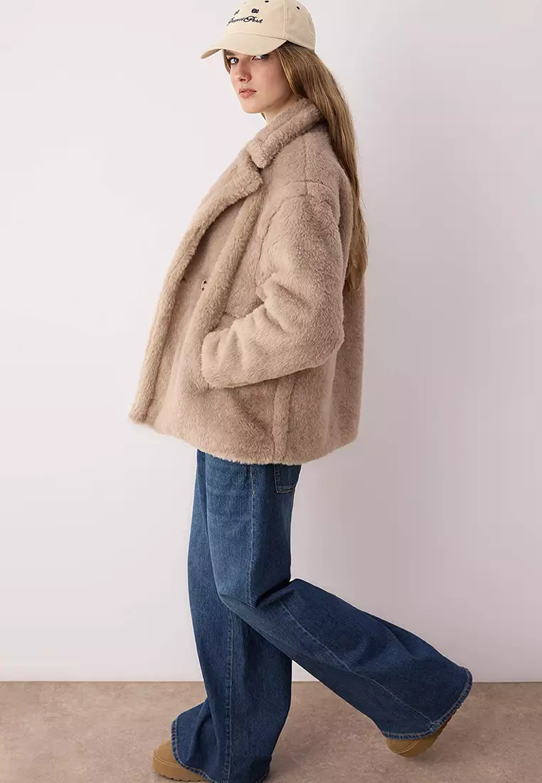 Oversize Short Plush Coat