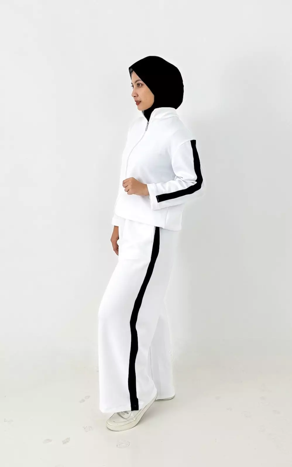 Set Sporty Kulot Whitney PUTIH Setelan Jaket Kulot Olahraga