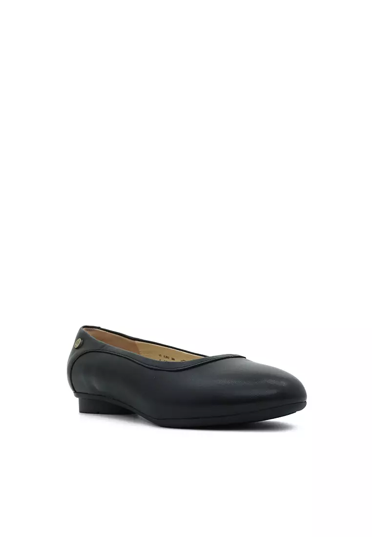 Discount on Hush Puppies  shoes - SKU: Gwin Slip On Pt Women's Bts/Dress Casual Shoes