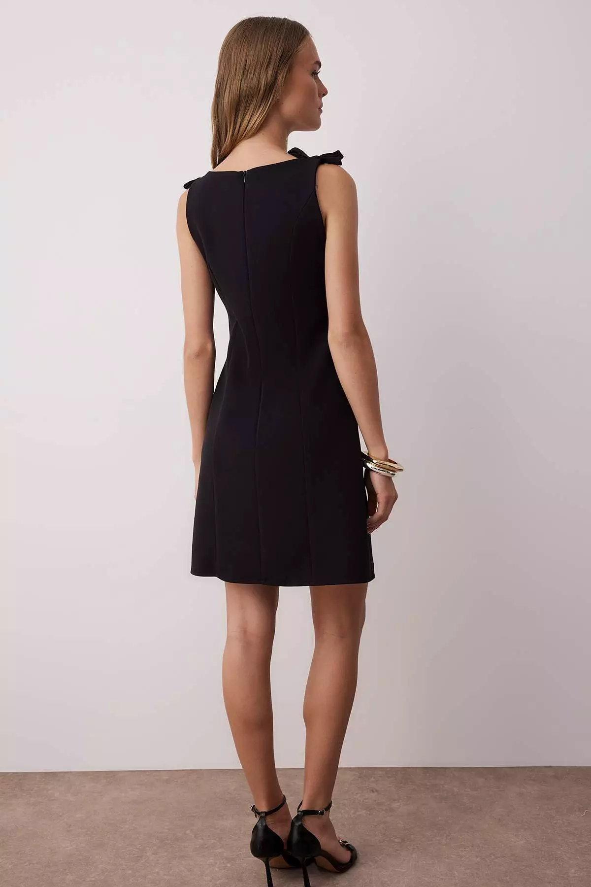Shoulder Tie Detail Dress