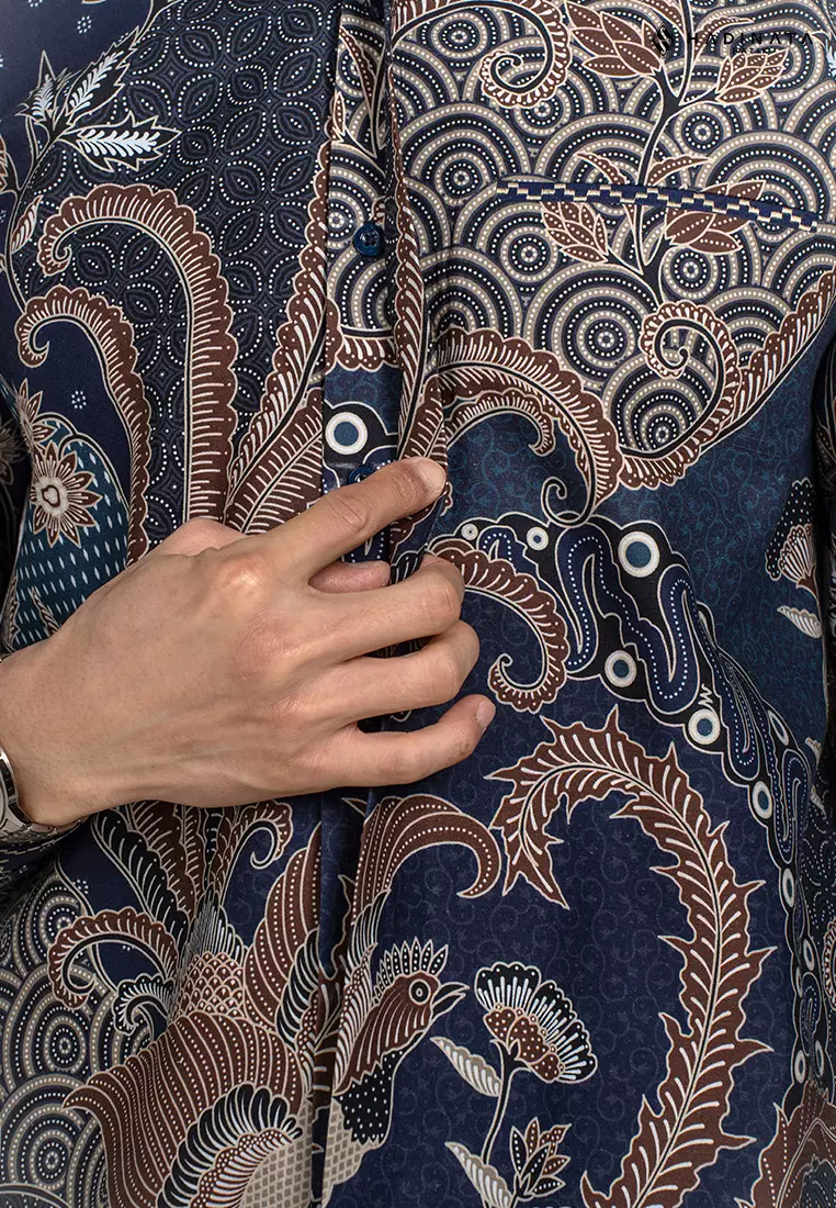 Hadinata Embroidery Batik Kemeja Panjang Omkara Navy