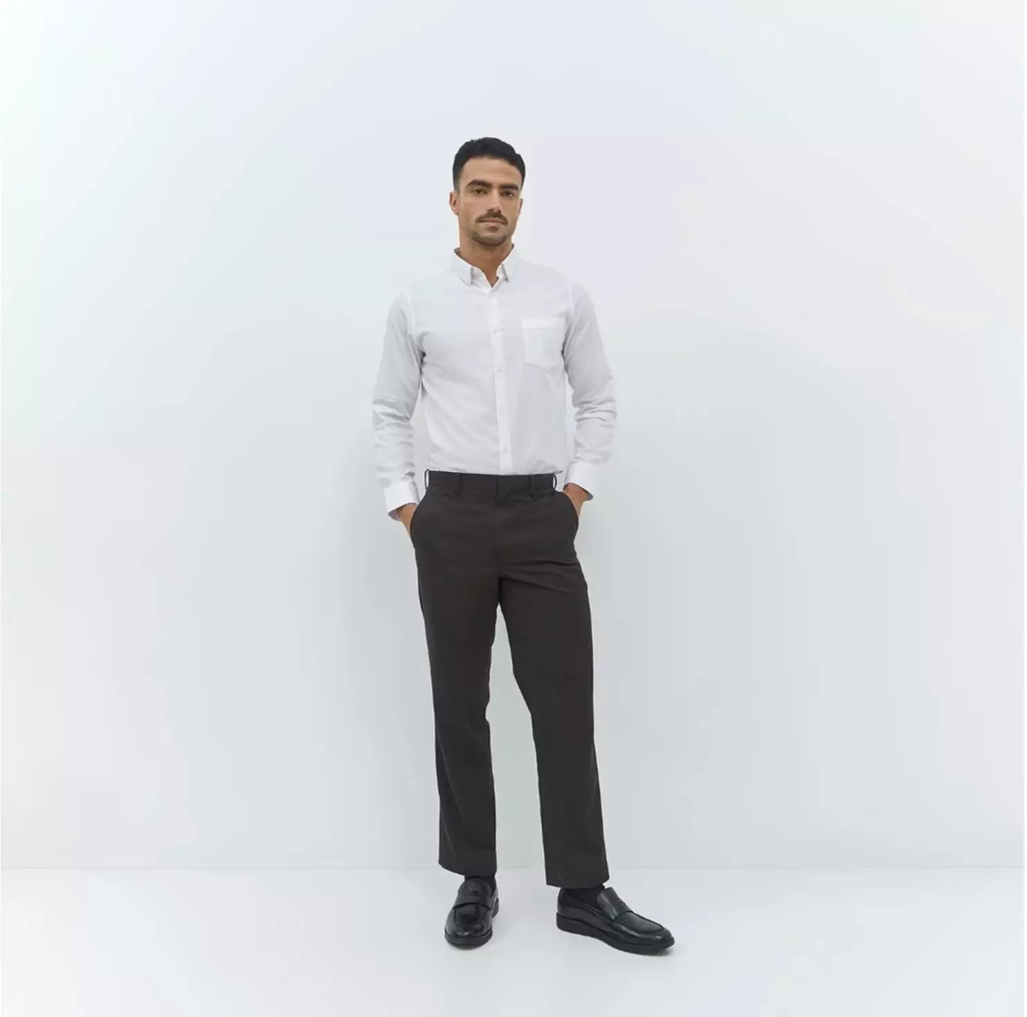 Jobb Maurice Celana Panjang Pria Regular Fit Dark Grey Warna Dark Grey