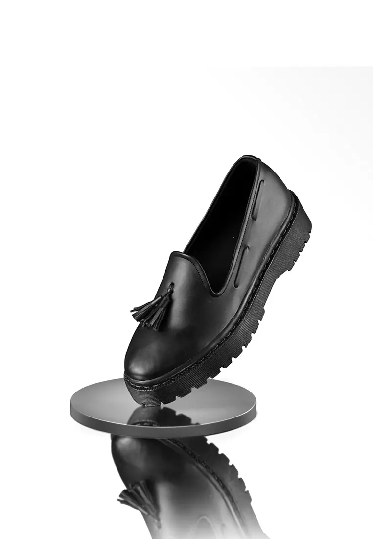 Lvnatica Yuki Full Black Loafers Shoes