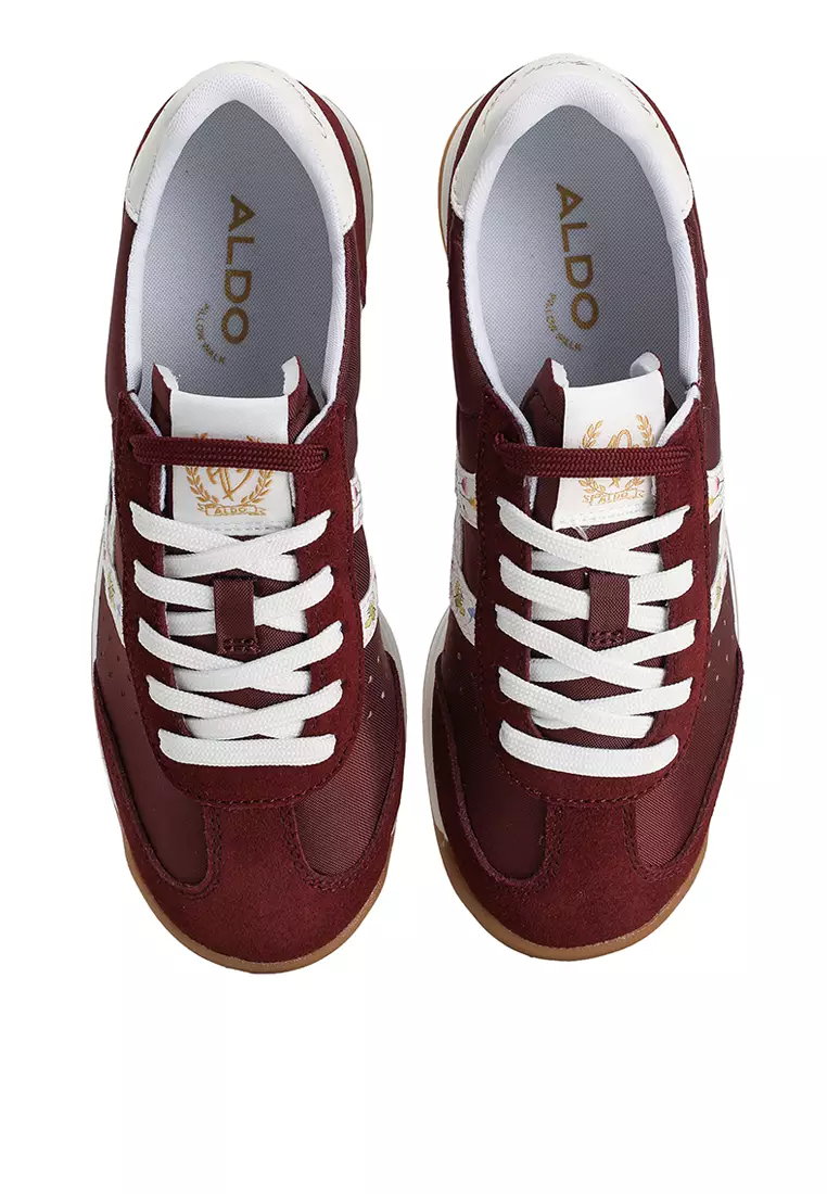 Stepcount Sneakers