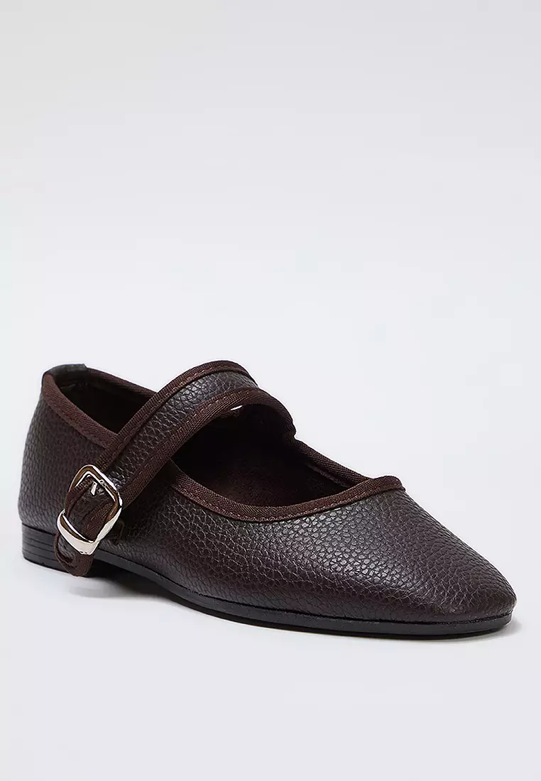 Textured Mary Jane Buckled Ballerina Flats
