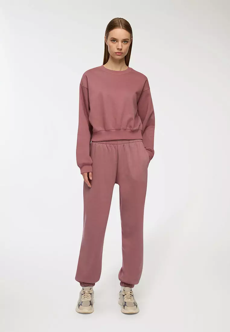 Woman Full-Length Gym Pants