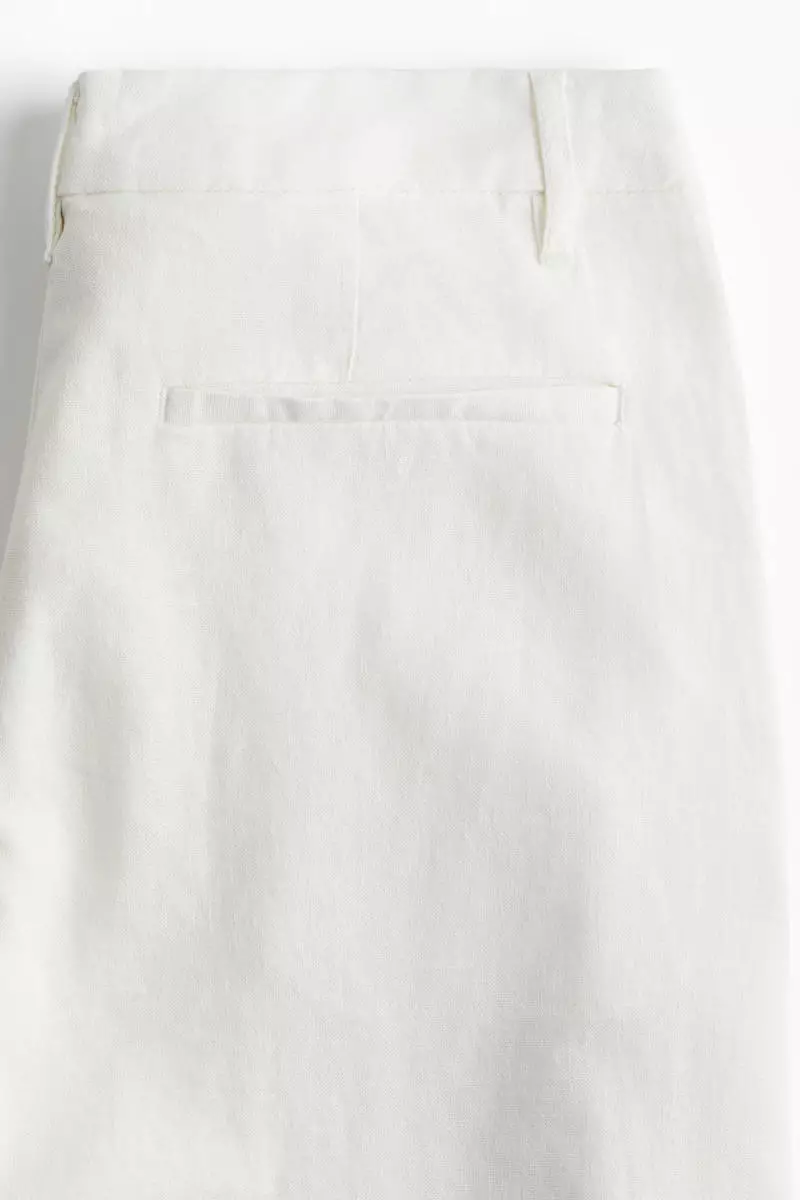 Knee-length linen-blend shorts