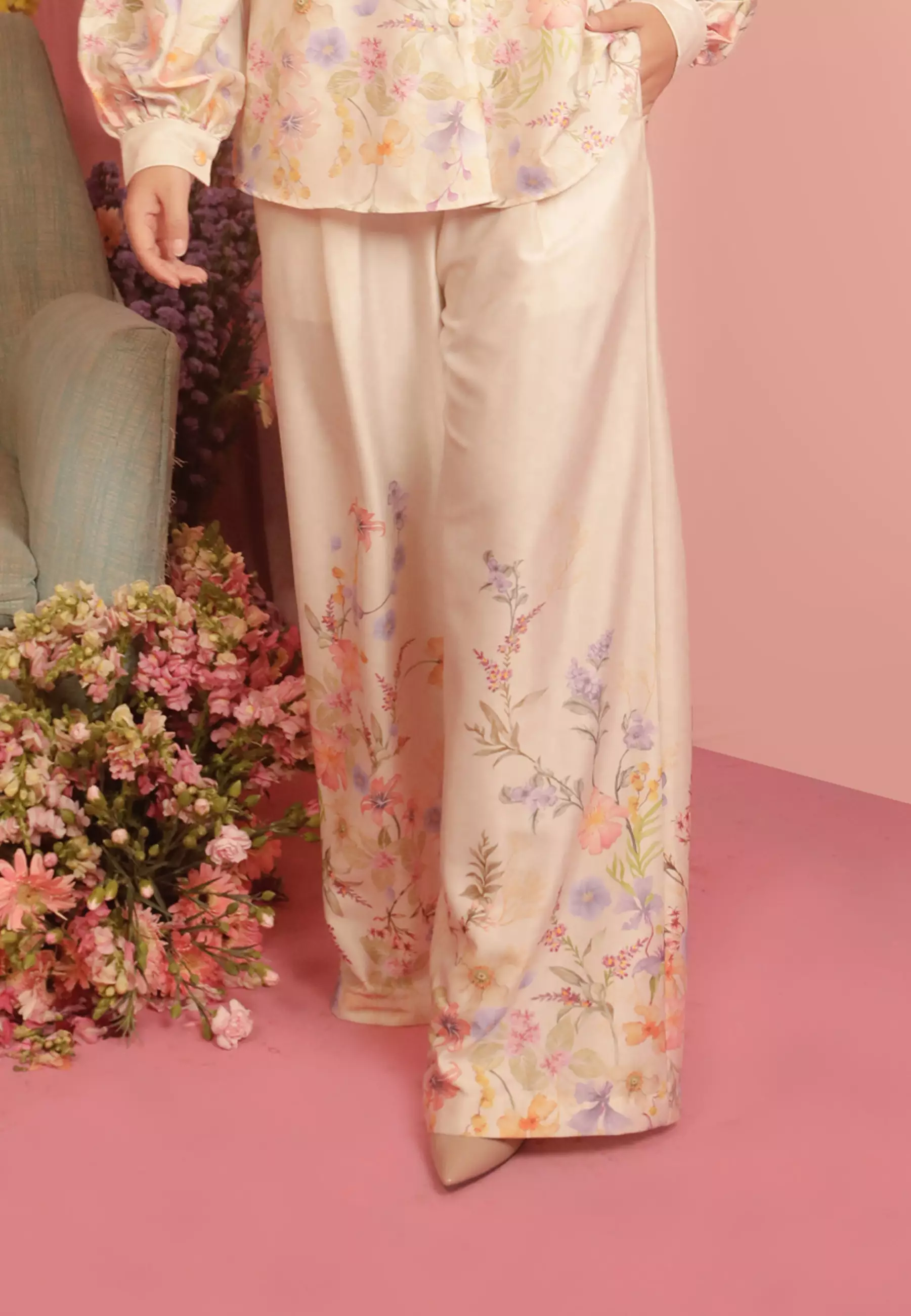 HijabChic Preena Flora Botanica Beige Pants