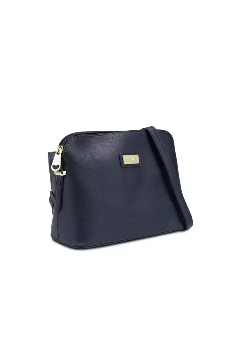 Leatherette on sale sling bag