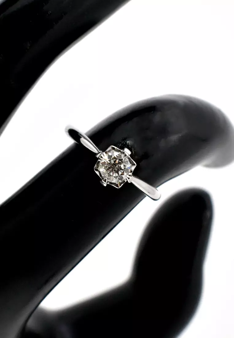 18K Italian Made White Gold Lady Ring with Diamonds