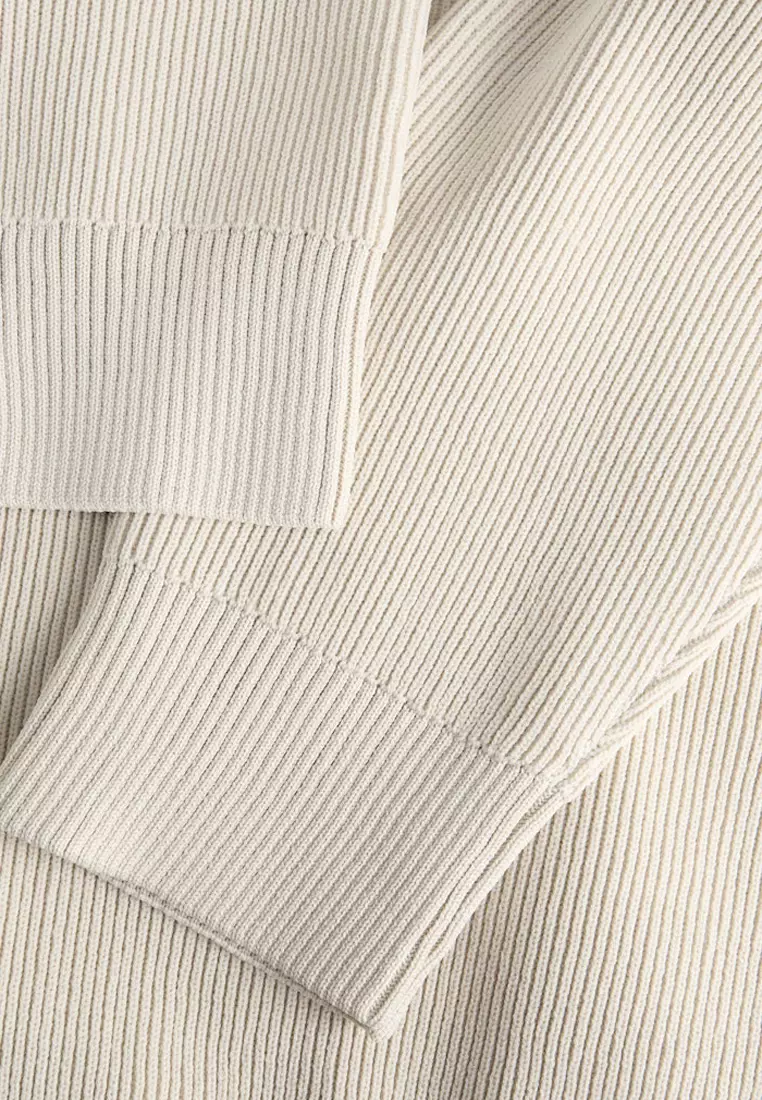 Crew Neck Knit Sweater