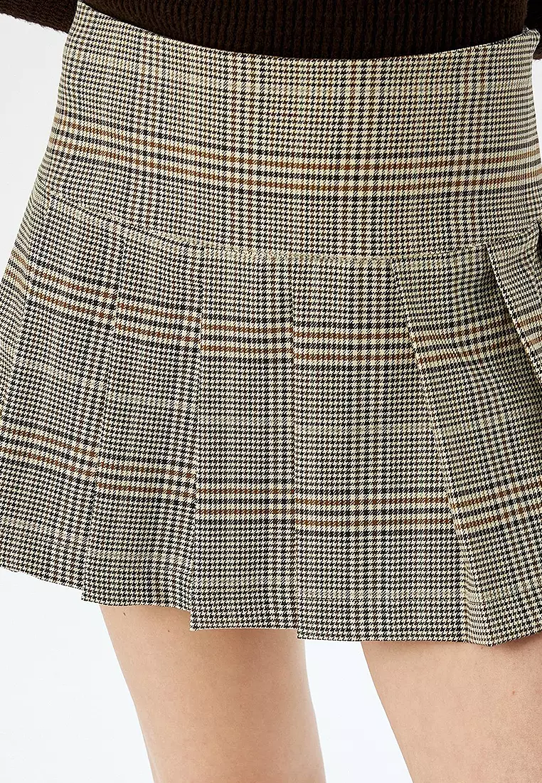 Mini Pleated Plaid Skirt