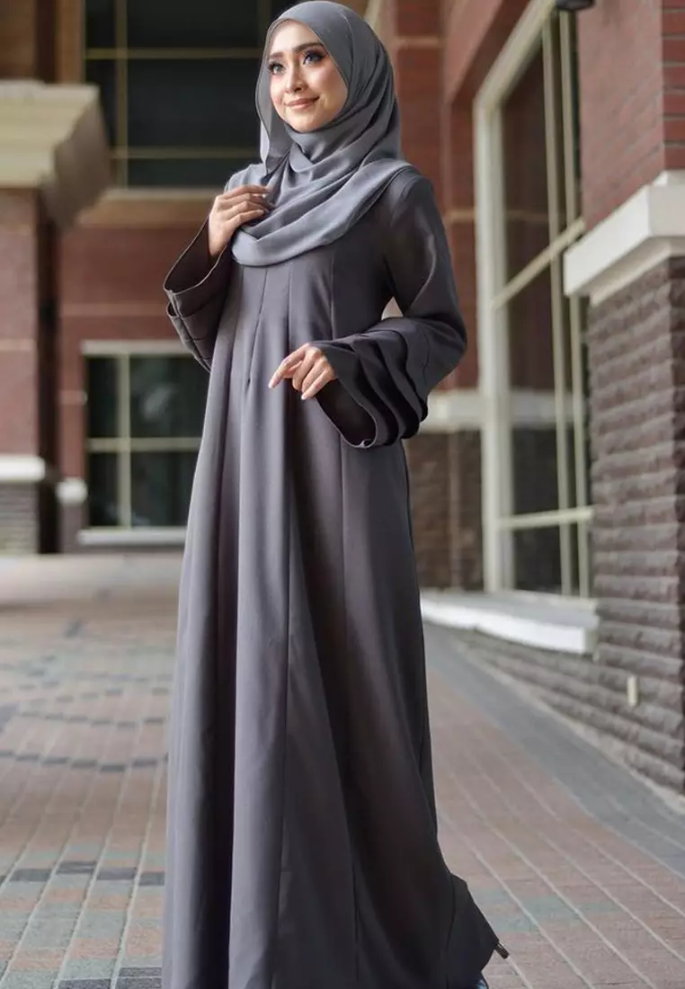 Laura Abaya Long Dress in Dark Grey