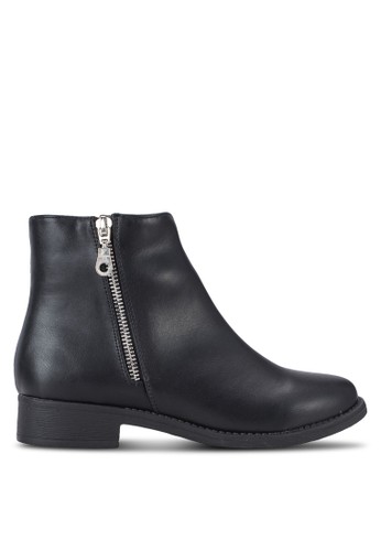 Side Zip Flat Ankle Boots