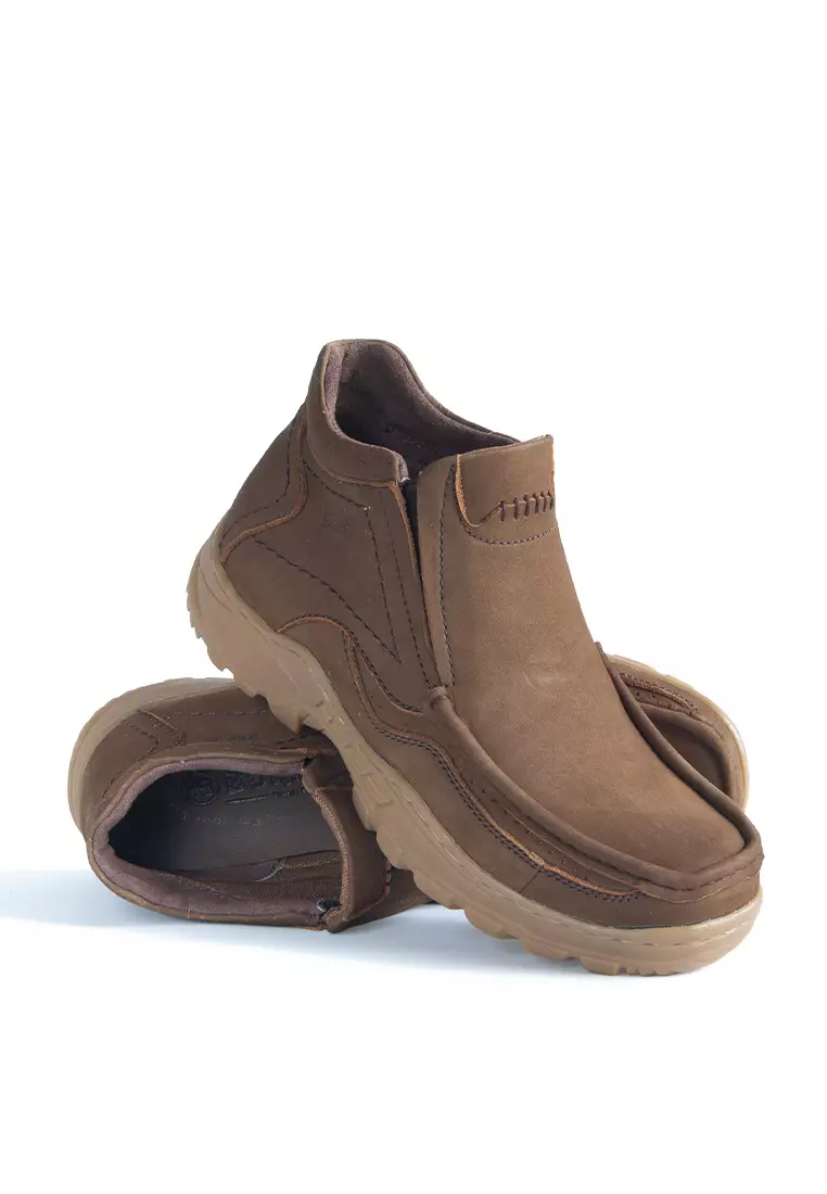 Adapt Slip-On Mid Boots