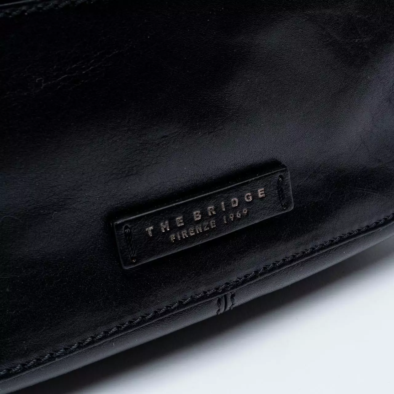 Igor Shoulder Bag Black