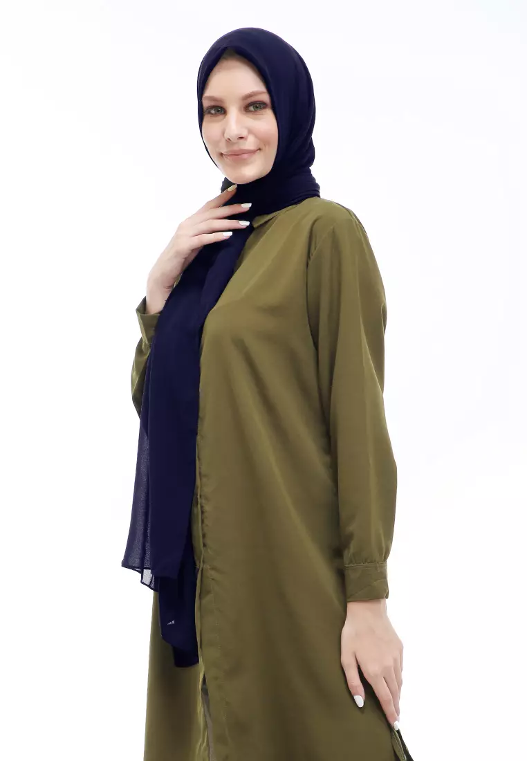 Sakilah Hijab Pashmina Ceruty Baby Doll Wanita Polos Relaxed Fit - Navy Blue
