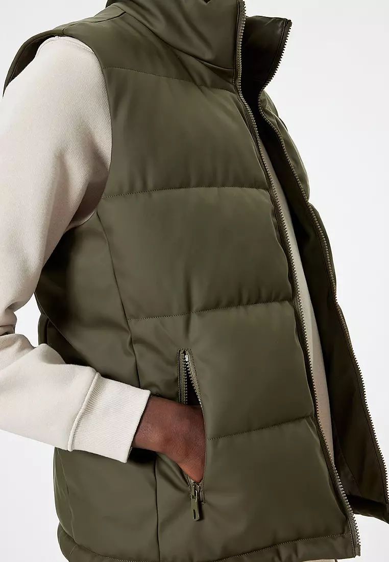 Puffer Vest Slim Fit