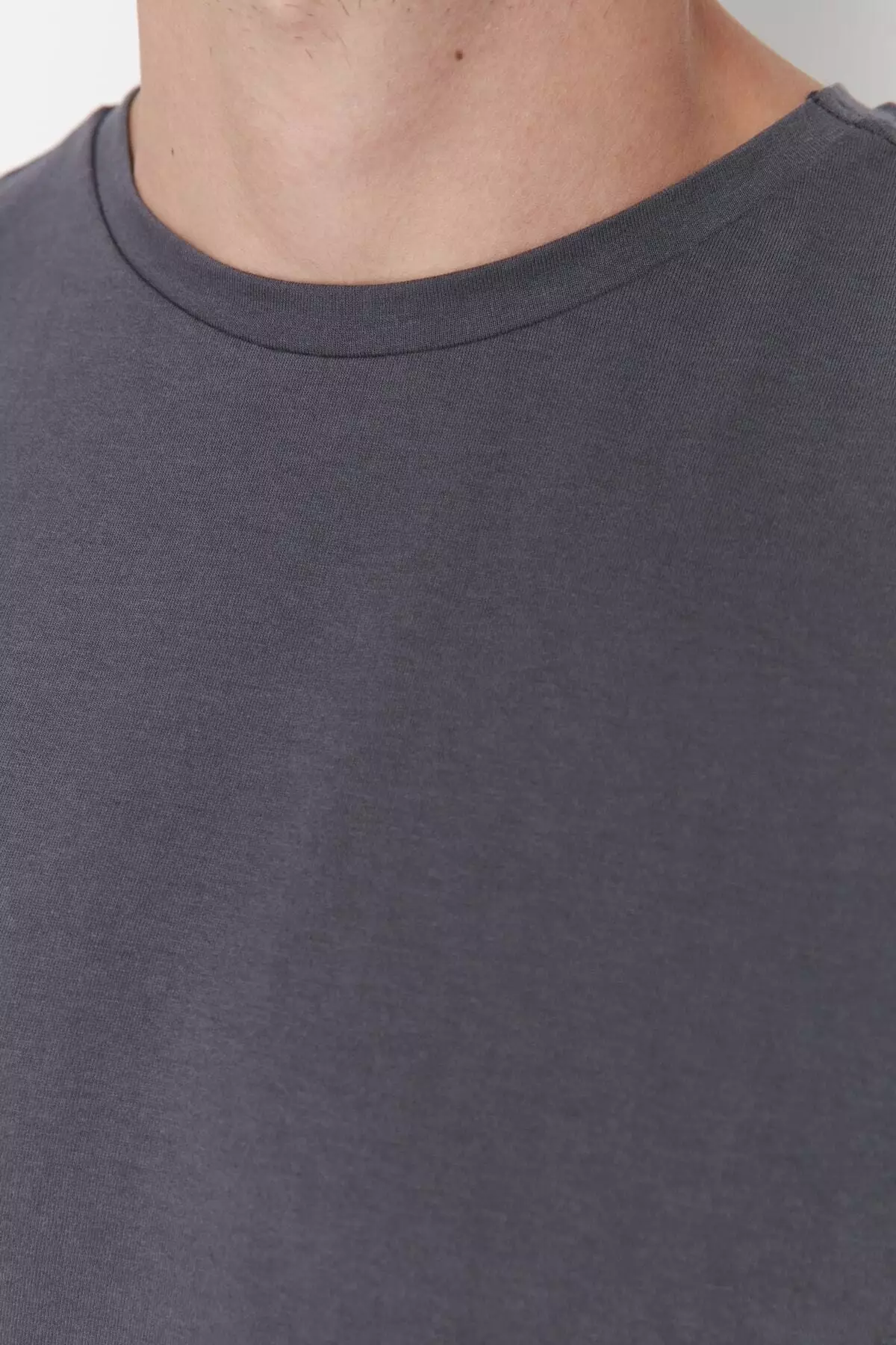 Basic Regular Fit Short Sleeves T-Shirt