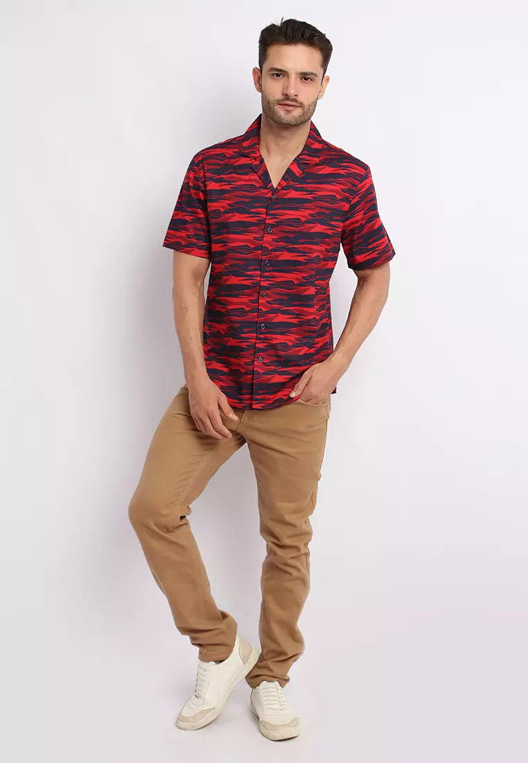 MAGINOT VINSON RED Kemeja Casual Slim Fit Lengan Pendek