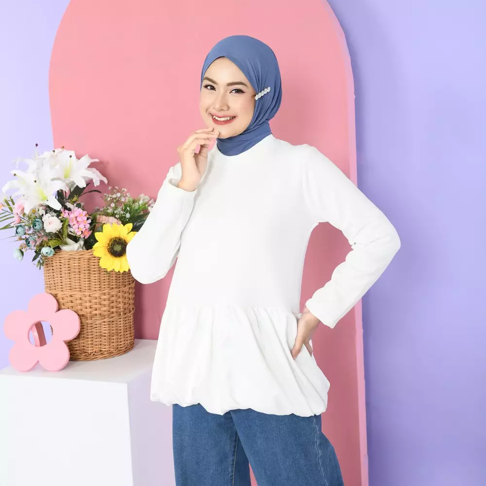 Fhia Balloon Top - Long Broken White M19645 R98S3