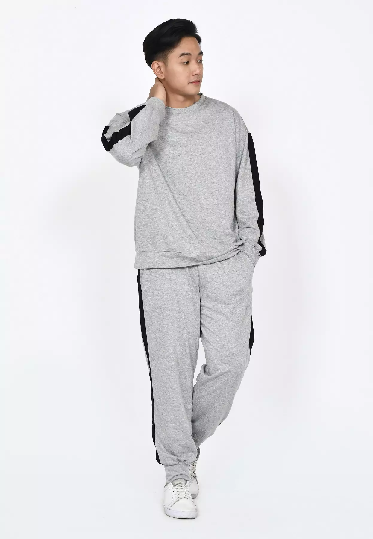 Saka Set Sporty Jogger ABU MUDA - Setelan Training Pria Running Gym Casual Sport