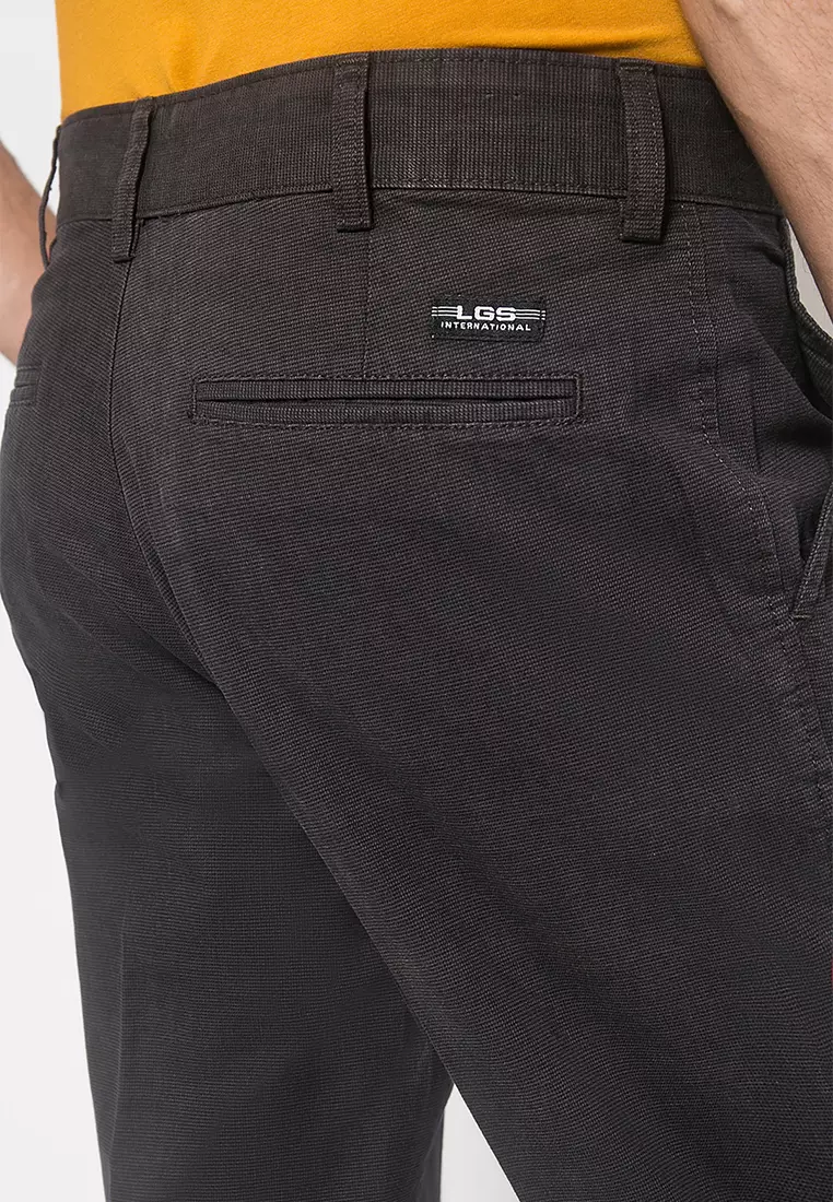 LGS - Celana Panjang Chinos Pria Warna Hitam CCT.319.027.509.C