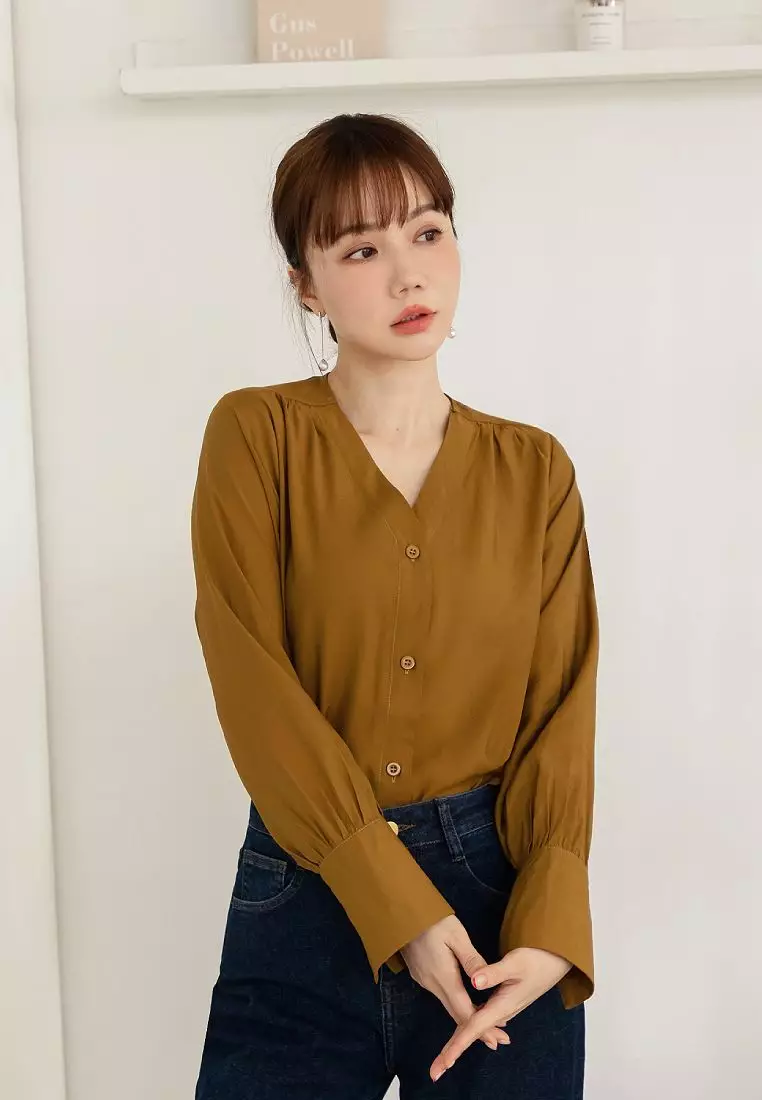 拋袖開襟純色V領上衣《AB18819》