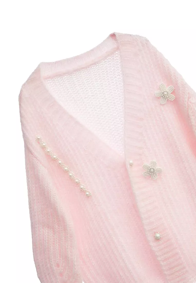 Oversize Pink Knit Cardigan With Floral Brooch Accessory