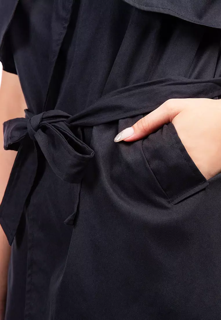 Mantel Parit Tanda Pangkat Hitam Pendek