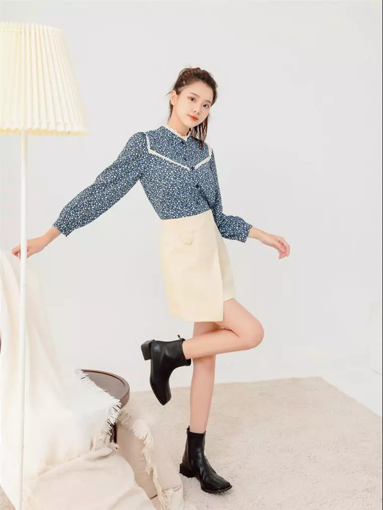 Buy OBSTYLE Diagonal stripe layer pocket shorts skirt short skirt