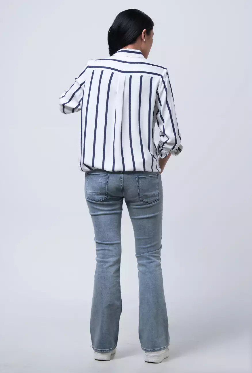 Celana Jeans Wanita Bootcut J5 Series Light Blue