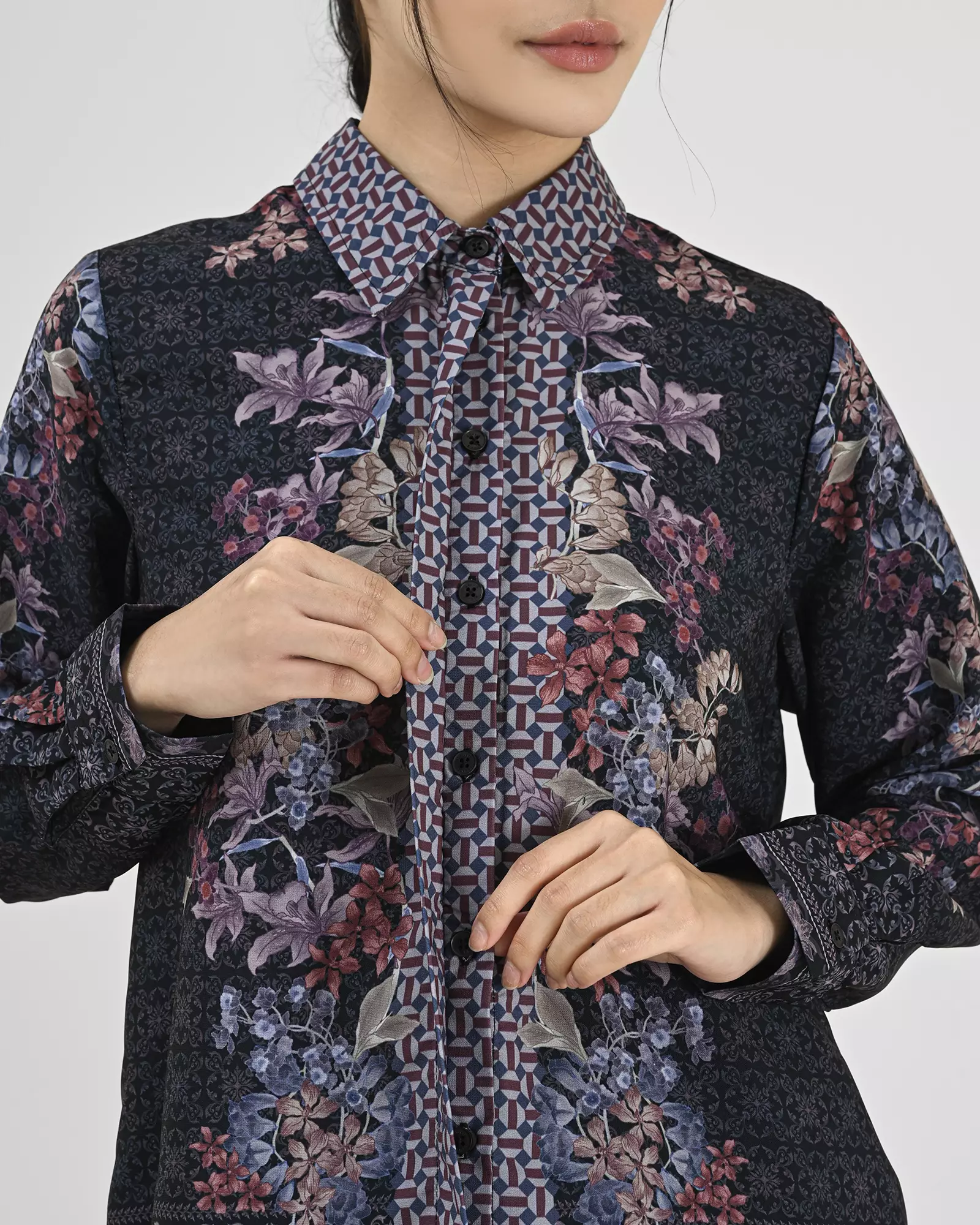 Geulis.id GAMI SHIRT - Black