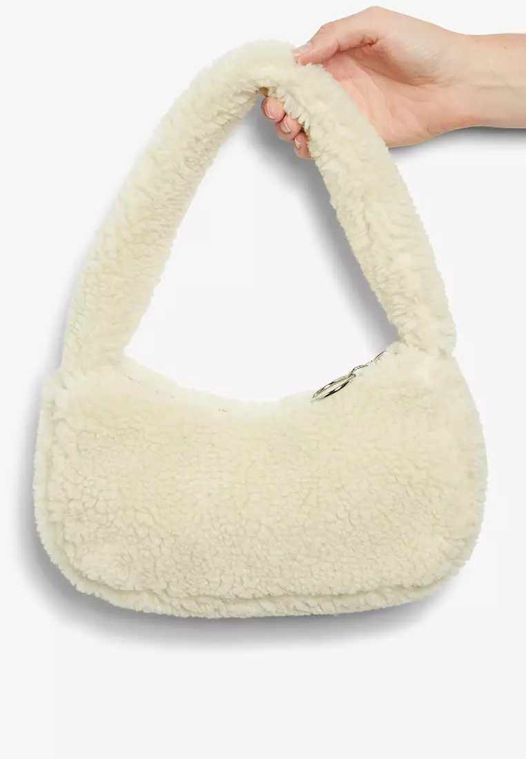 Monki top faux fur