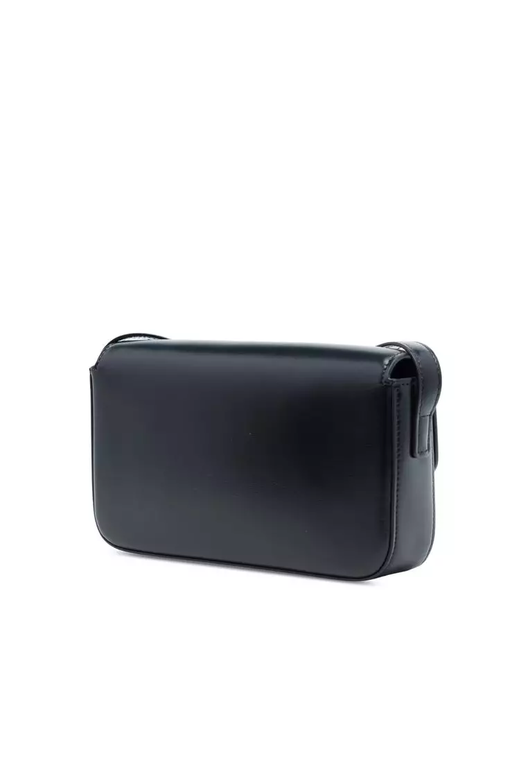 Pre-Loved Celine Shiny Calfskin Triomphe Claude Shoulder Bag