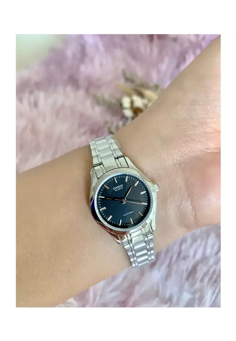 LTP-1275D-1A Women's Stainless Steel Analog Watch