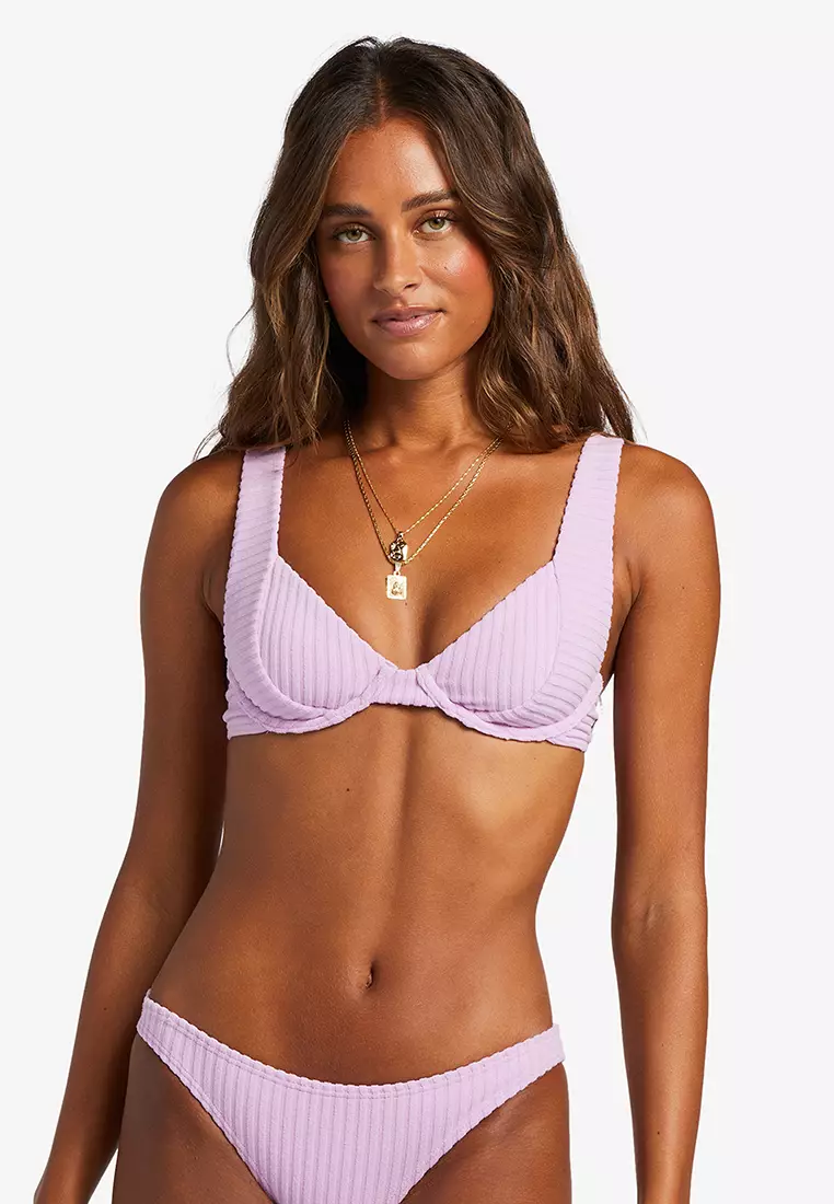 Triangle Bikini with Hook on the Back and Underwire on the Straps