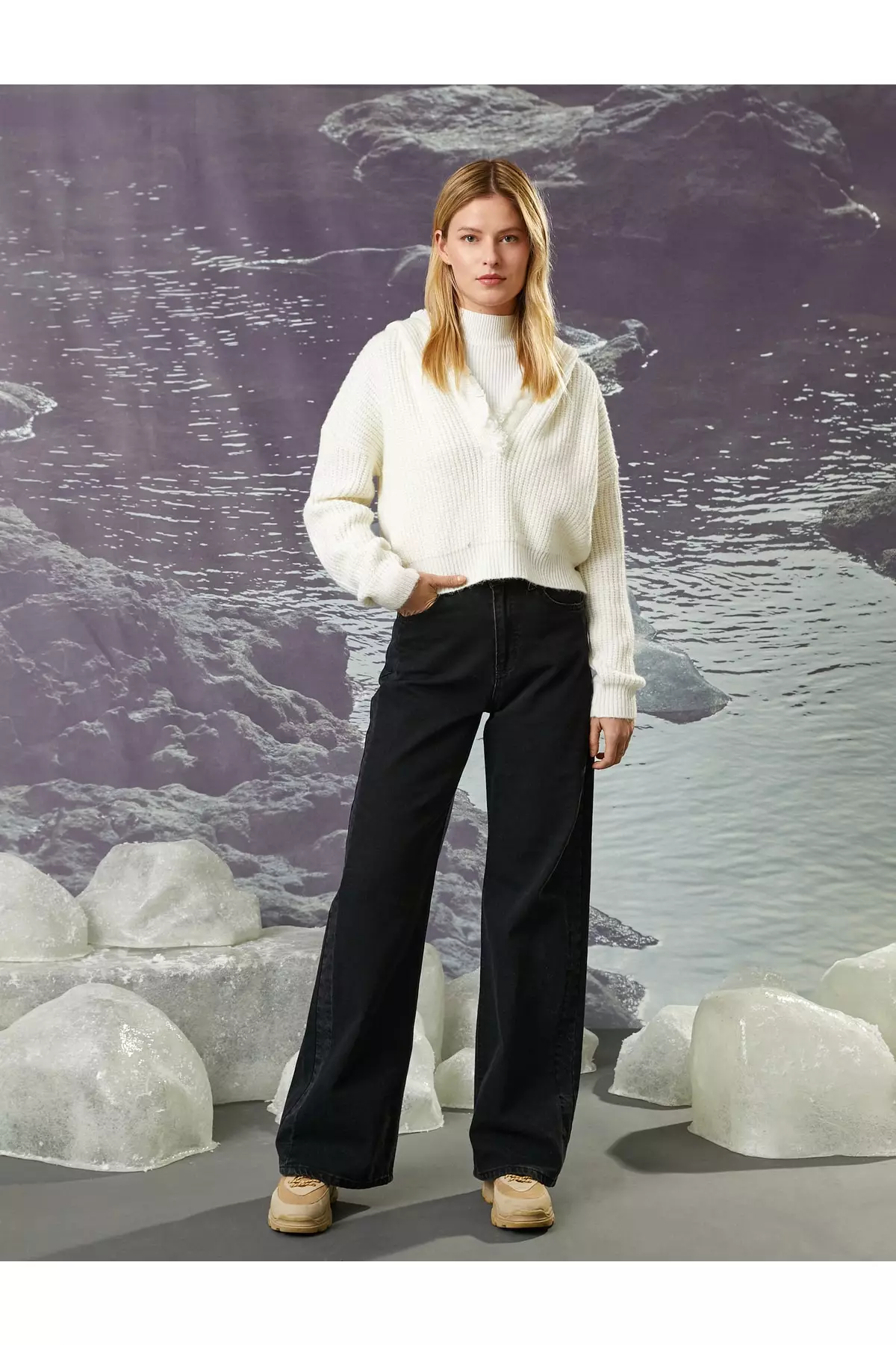 Hooded Oversized Knitted Sweater