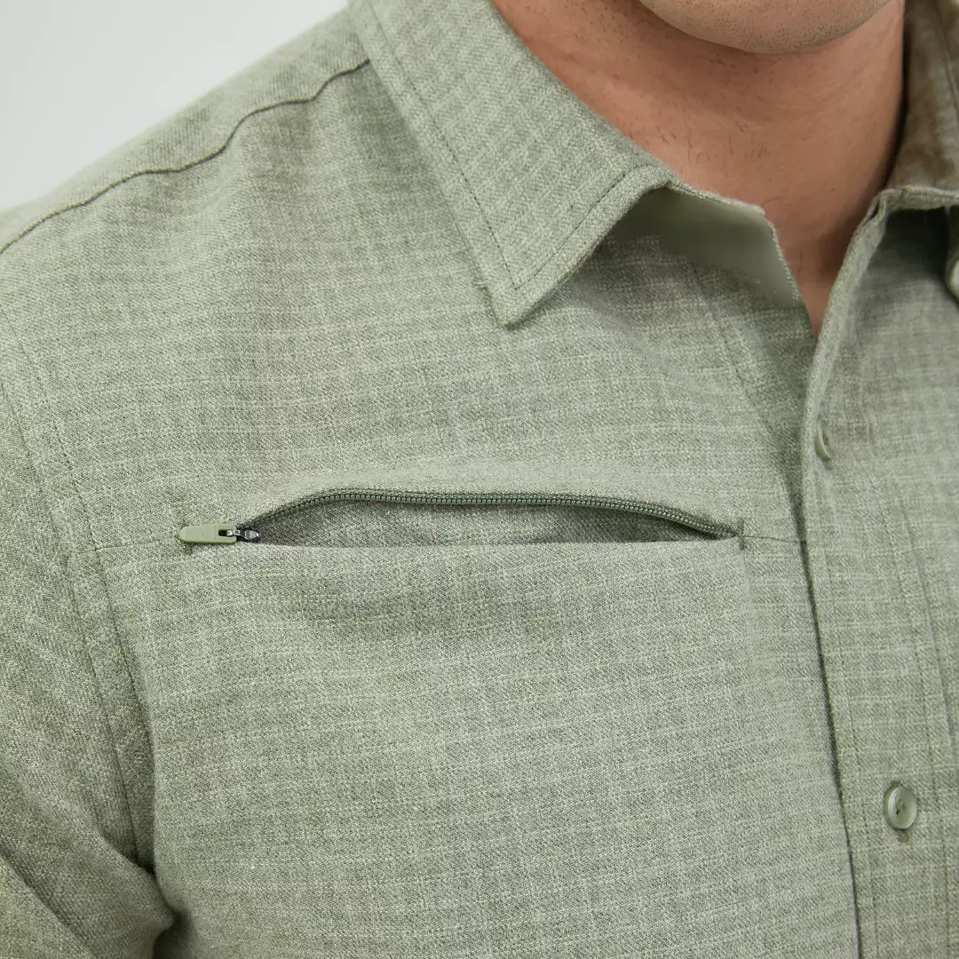 Jobb Presley Kemeja Pria Lengan Panjang Slim Fit Hijau Colour Green