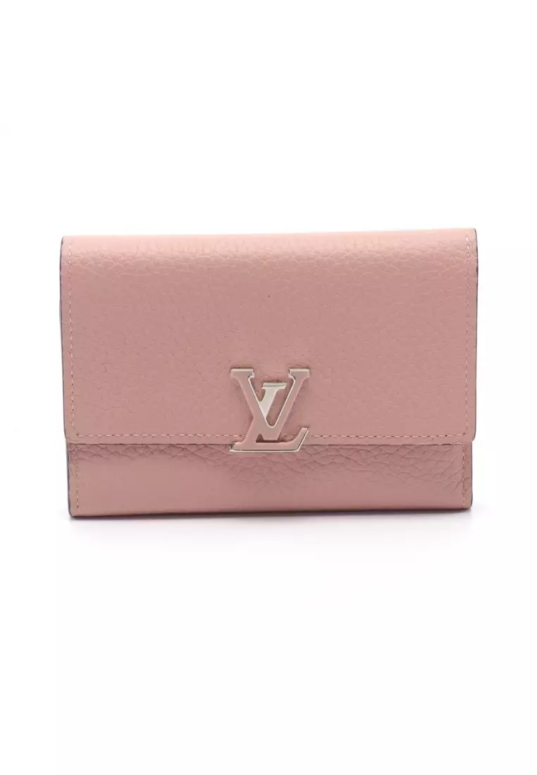 Louis Vuitton Capucines Compact Wallet Black
