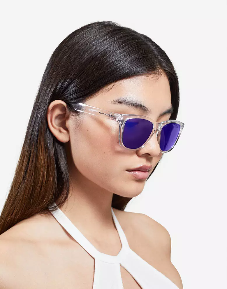 HAWKERS Air Sky ONE Sunglasses for Men and Women. UV400 Protection. Official Product Designed in Spain