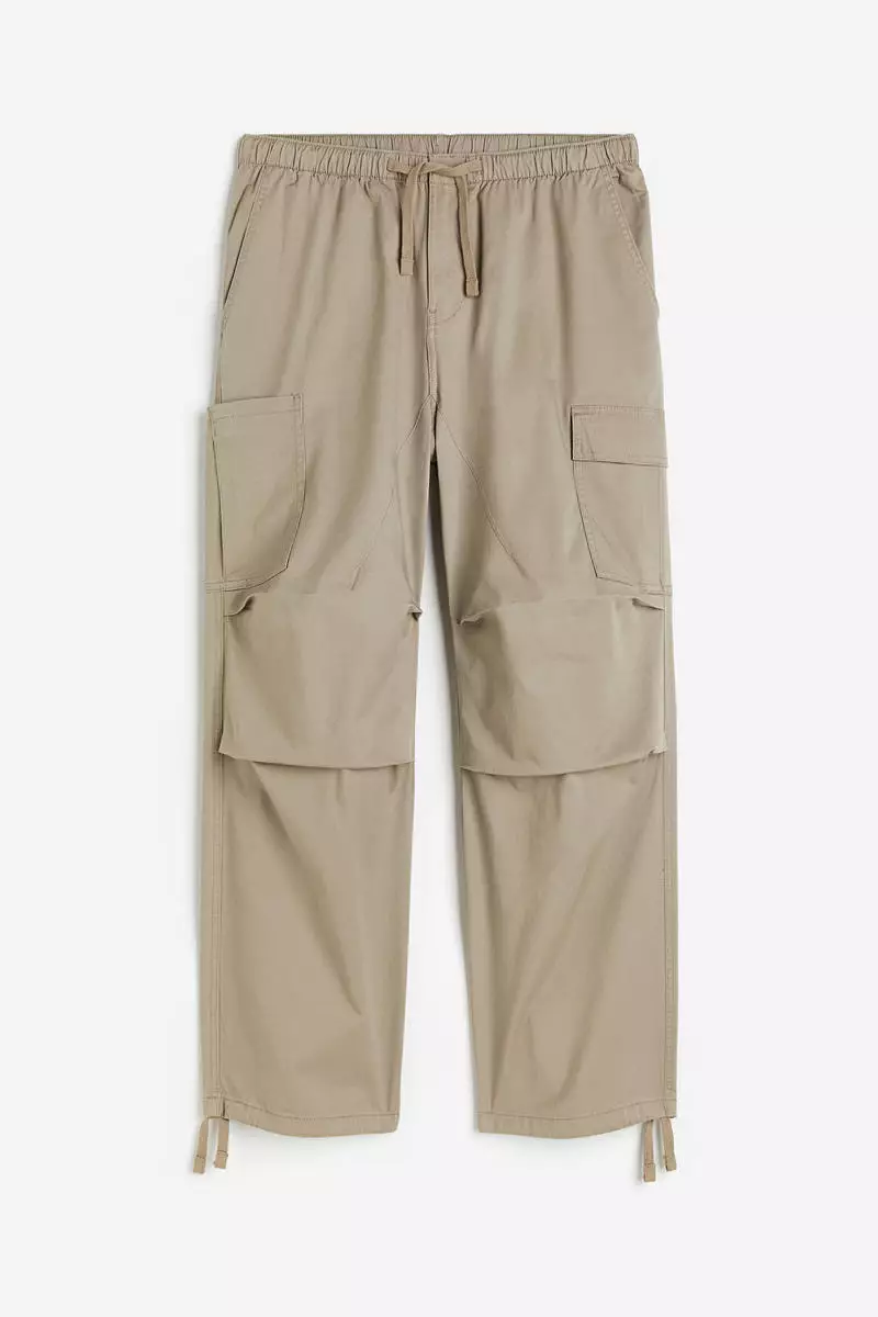 Loose Fit Cargo trousers
