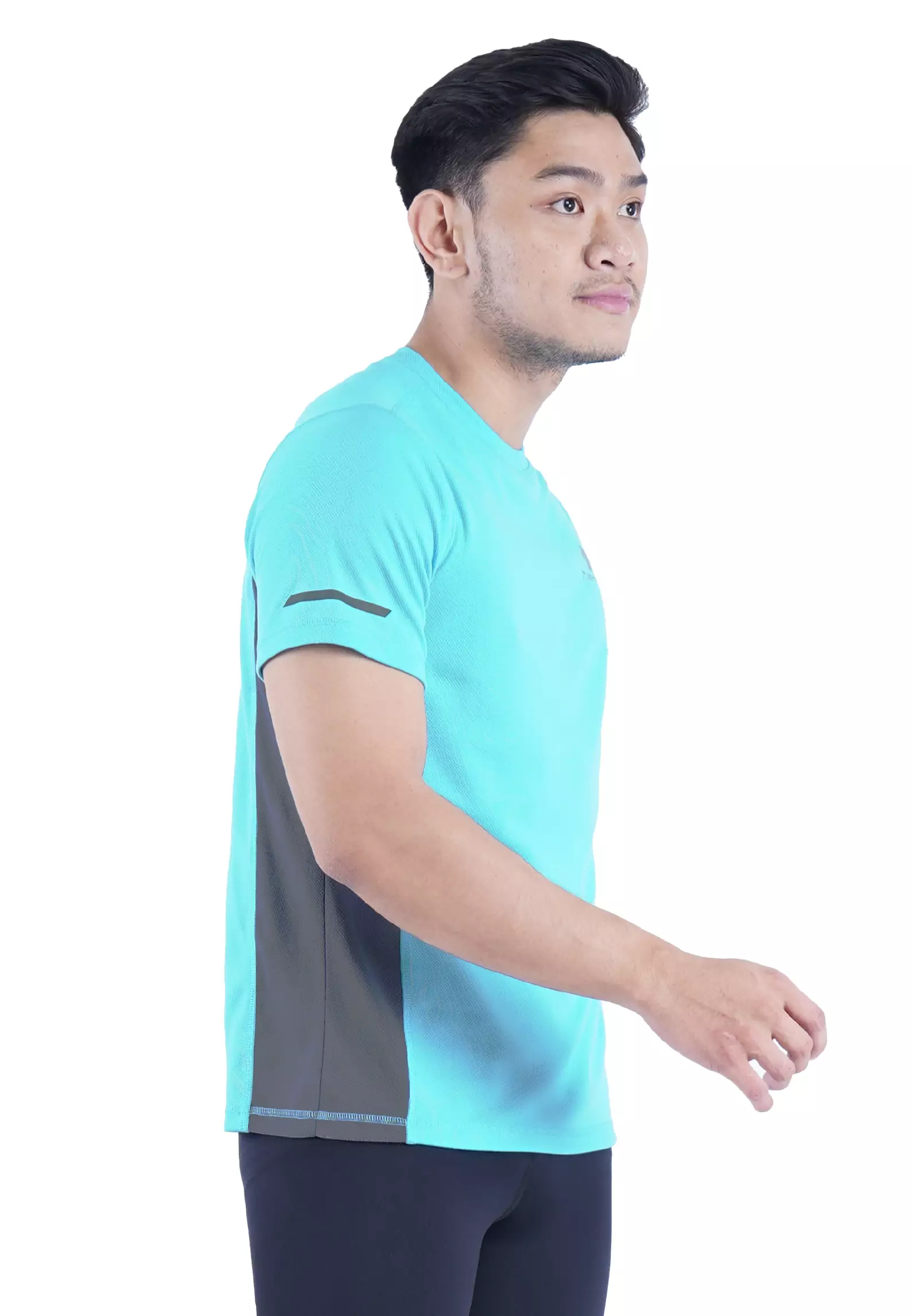 Tiento Kaos Olahraga Lari Baju Running Gym Dry Fit Extra Lite Pria