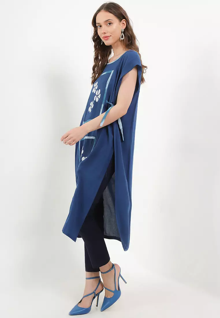 Noura Long Vest